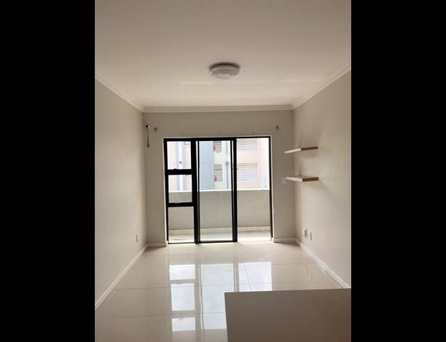 2 BEDROOM PROPERTY TO RENT IN HALFWAY GARDENS